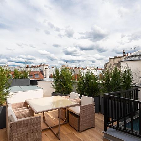 Les Suites Hcr Paris Exterior photo